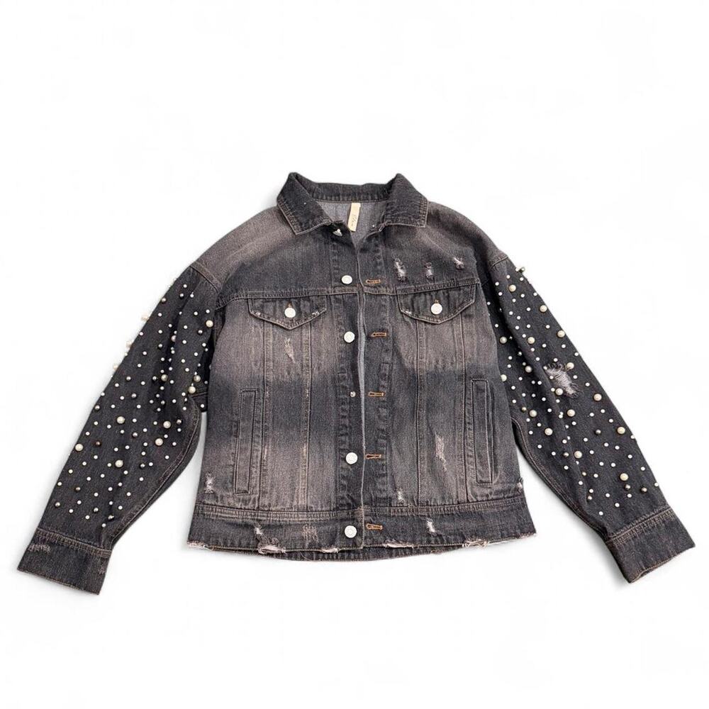 Elan Women's Distressed Washed Black & Grey Pearl Sleeve Denim Jacket Size M